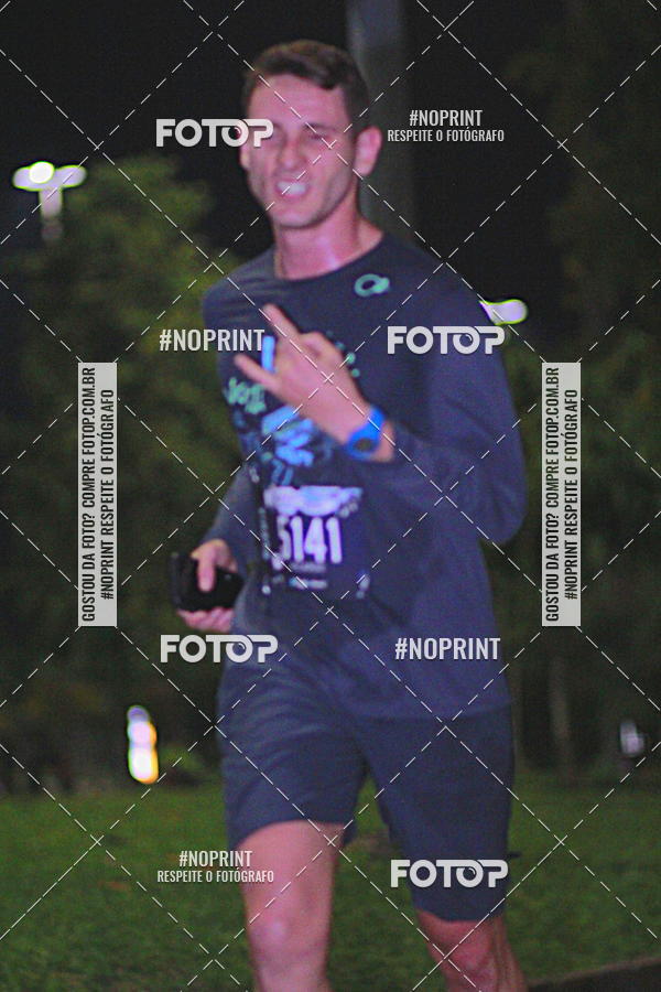 Buy your photos of the eventNight Run 2019 - Pop - Rio de Janeiro on Fotop
