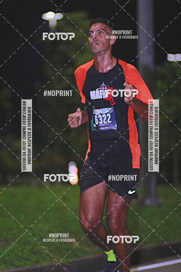 Buy your photos of the eventNight Run 2019 - Pop - Rio de Janeiro on Fotop