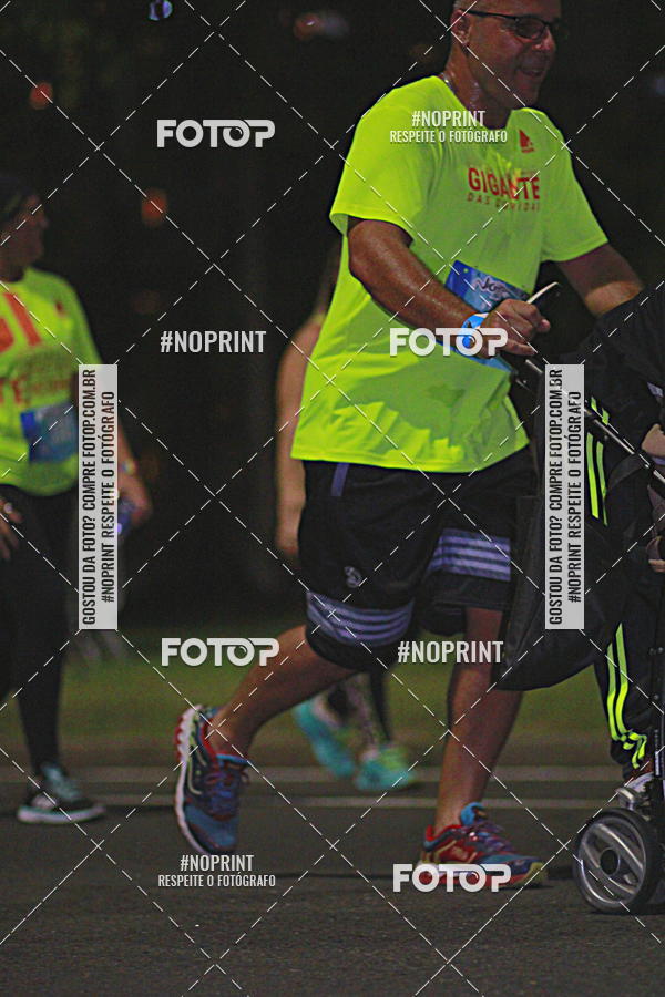 Buy your photos of the eventNight Run 2019 - Pop - Rio de Janeiro on Fotop