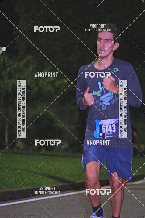 Buy your photos of the eventNight Run 2019 - Pop - Rio de Janeiro on Fotop
