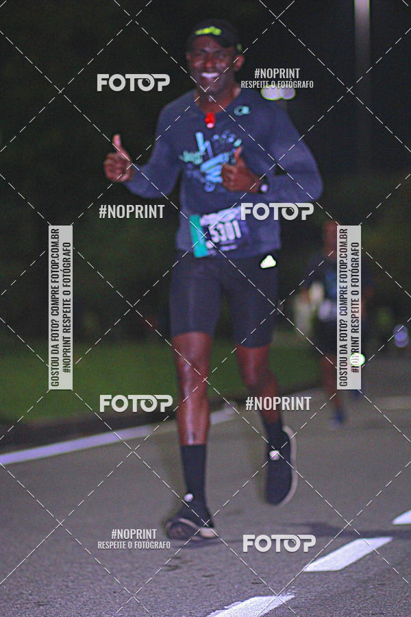 Buy your photos of the eventNight Run 2019 - Pop - Rio de Janeiro on Fotop