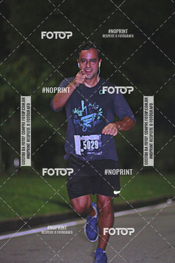 Buy your photos of the eventNight Run 2019 - Pop - Rio de Janeiro on Fotop