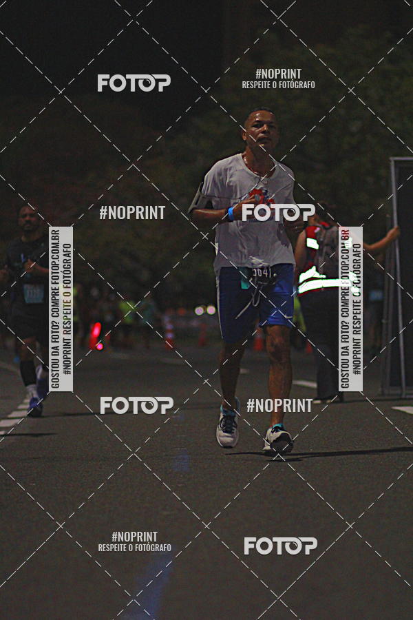 Buy your photos of the eventNight Run 2019 - Pop - Rio de Janeiro on Fotop