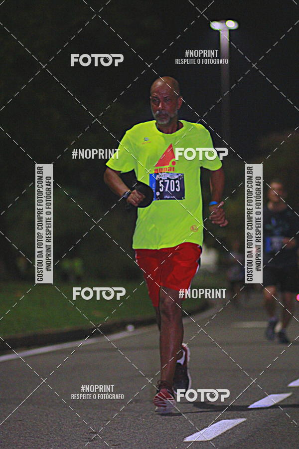 Buy your photos of the eventNight Run 2019 - Pop - Rio de Janeiro on Fotop