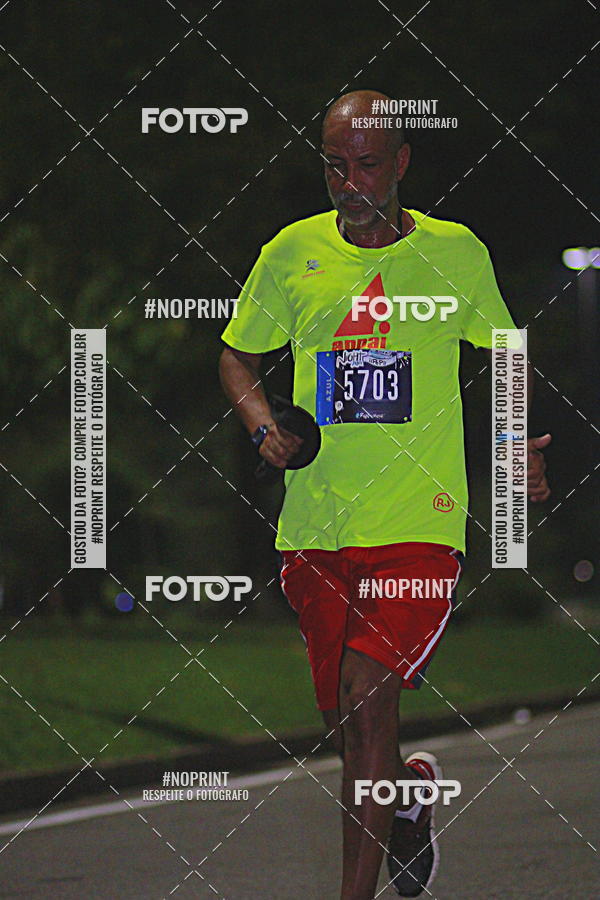 Buy your photos of the eventNight Run 2019 - Pop - Rio de Janeiro on Fotop