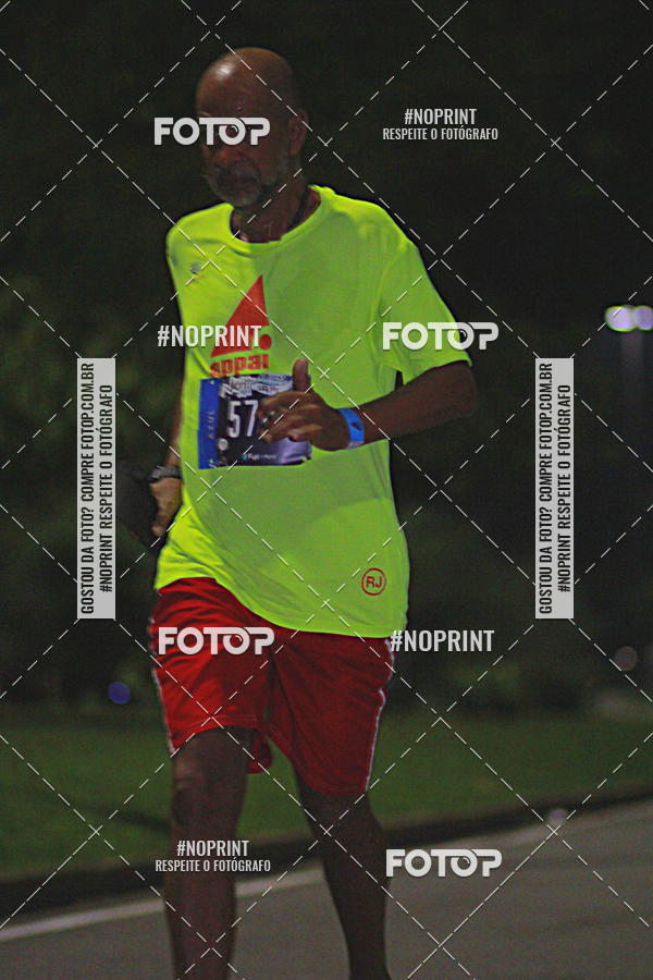 Buy your photos of the eventNight Run 2019 - Pop - Rio de Janeiro on Fotop
