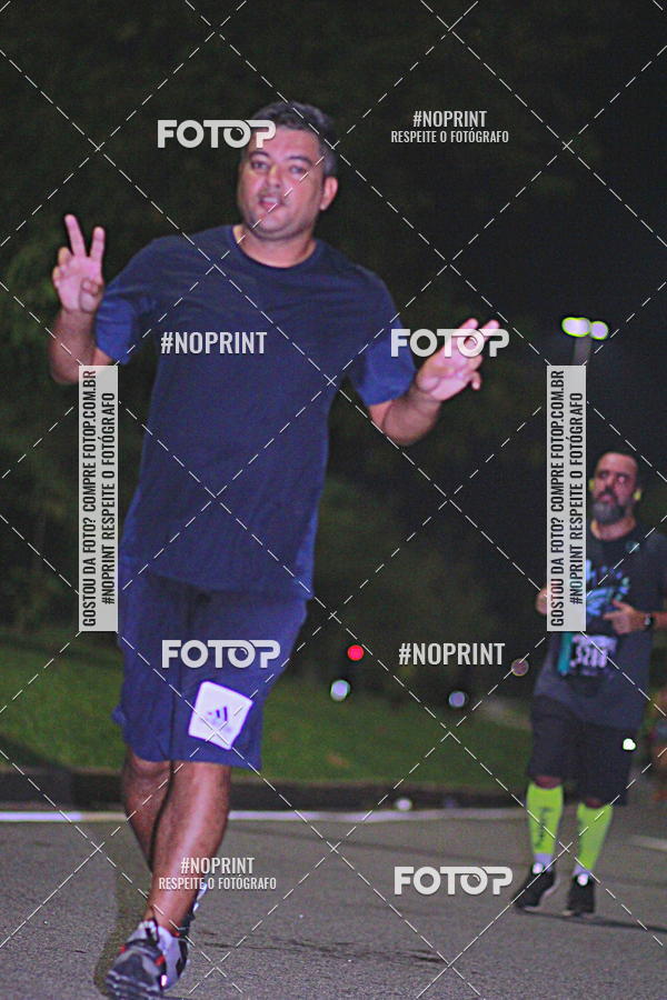 Buy your photos of the eventNight Run 2019 - Pop - Rio de Janeiro on Fotop