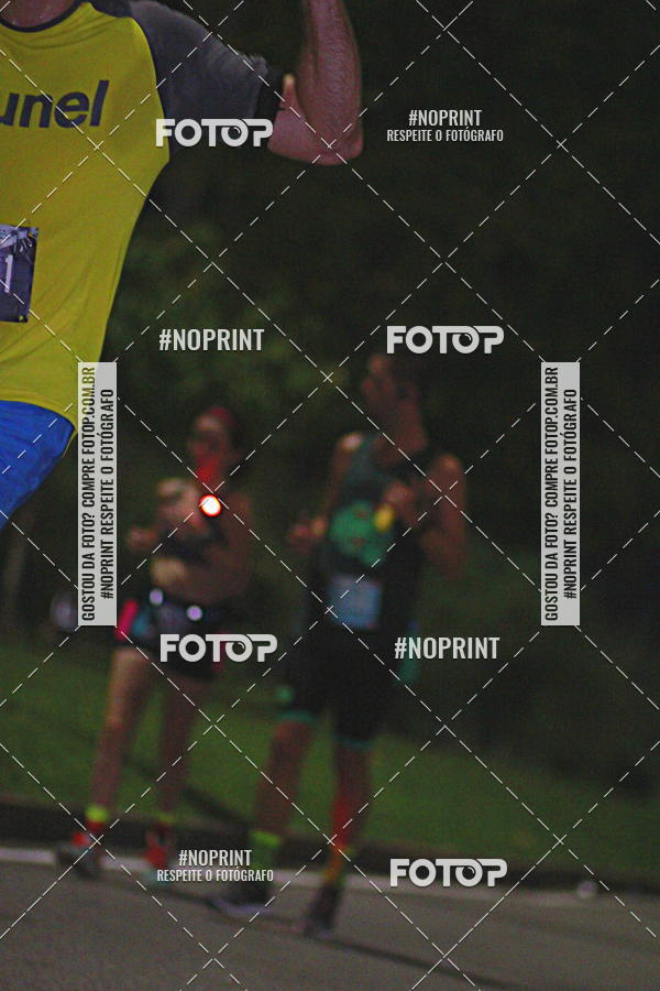 Buy your photos of the eventNight Run 2019 - Pop - Rio de Janeiro on Fotop