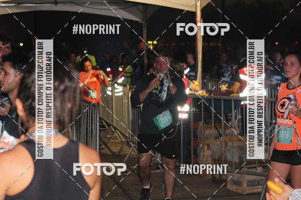 Buy your photos of the eventNight Run 2019 - Pop - Rio de Janeiro on Fotop
