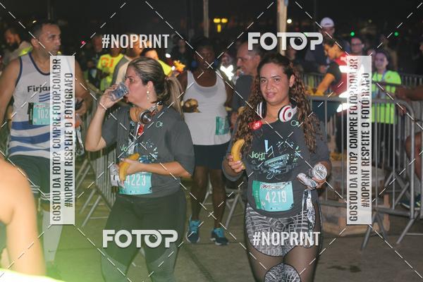 Buy your photos of the eventNight Run 2019 - Pop - Rio de Janeiro on Fotop