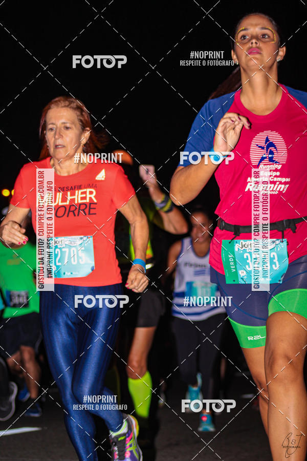 Buy your photos of the eventNight Run 2019 - Pop - Rio de Janeiro on Fotop