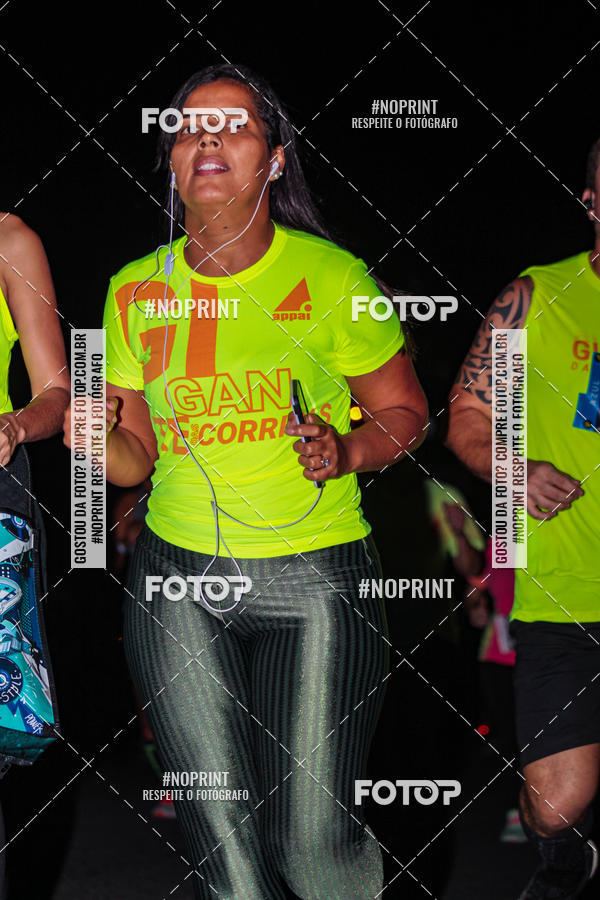 Buy your photos of the eventNight Run 2019 - Pop - Rio de Janeiro on Fotop
