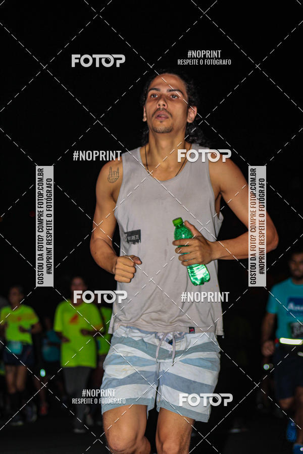 Buy your photos of the eventNight Run 2019 - Pop - Rio de Janeiro on Fotop