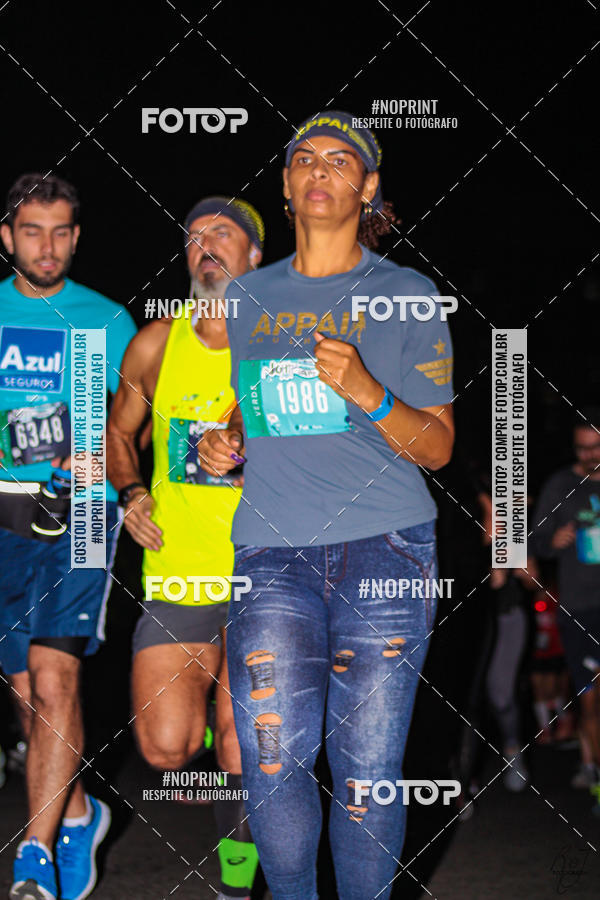 Buy your photos of the eventNight Run 2019 - Pop - Rio de Janeiro on Fotop
