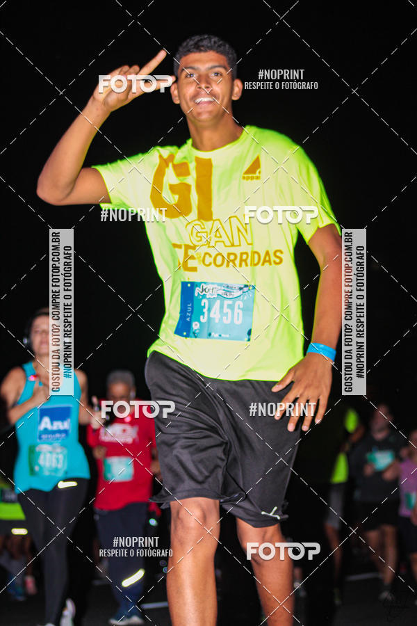 Buy your photos of the eventNight Run 2019 - Pop - Rio de Janeiro on Fotop