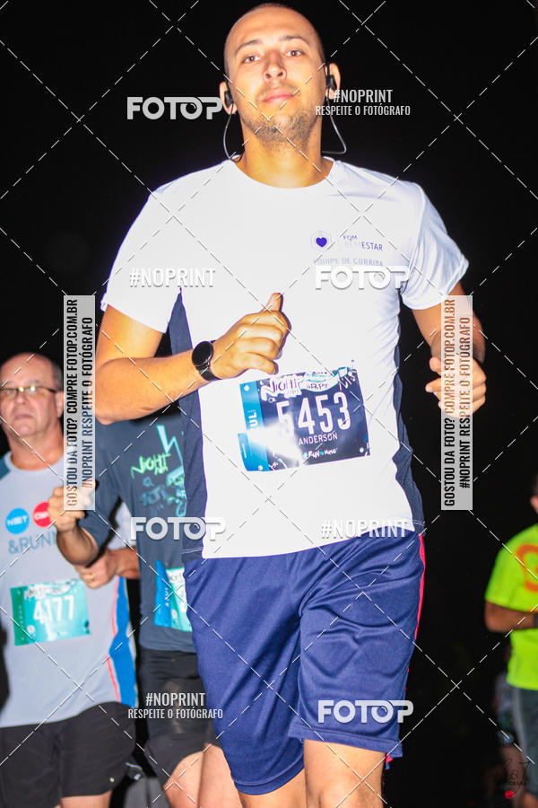 Buy your photos of the eventNight Run 2019 - Pop - Rio de Janeiro on Fotop
