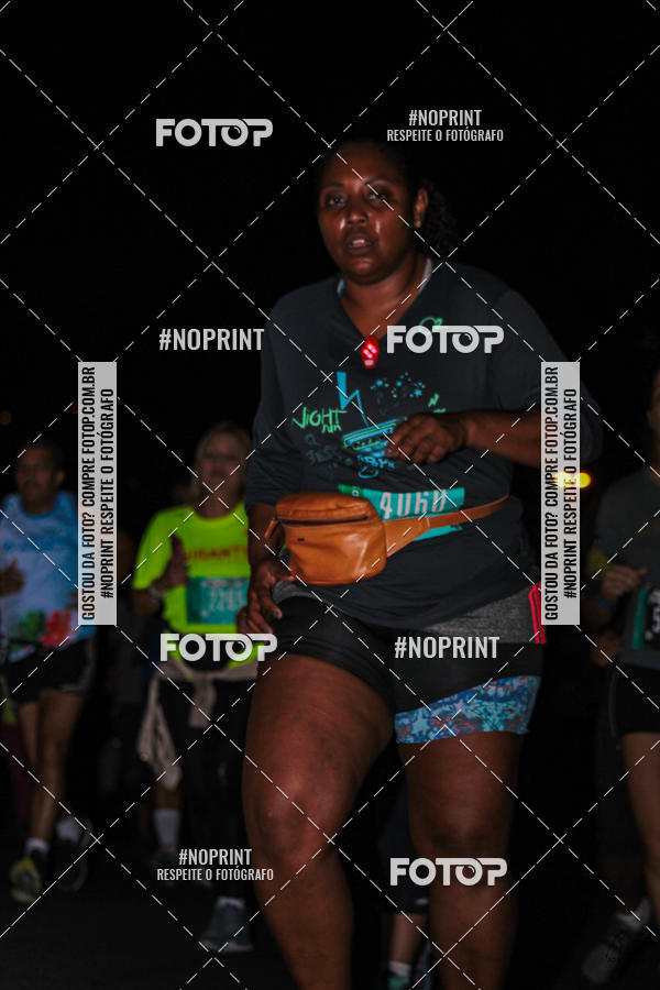 Buy your photos of the eventNight Run 2019 - Pop - Rio de Janeiro on Fotop