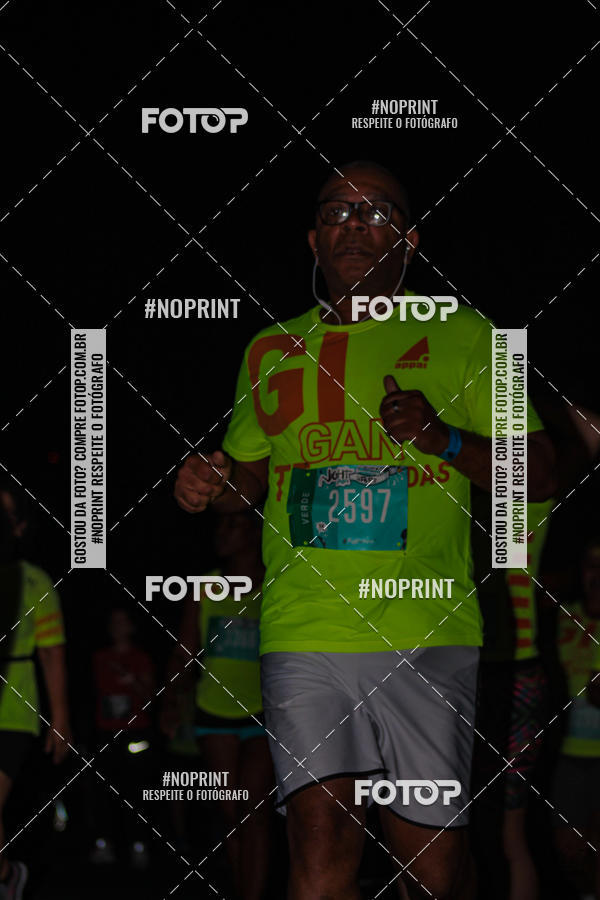 Buy your photos of the eventNight Run 2019 - Pop - Rio de Janeiro on Fotop