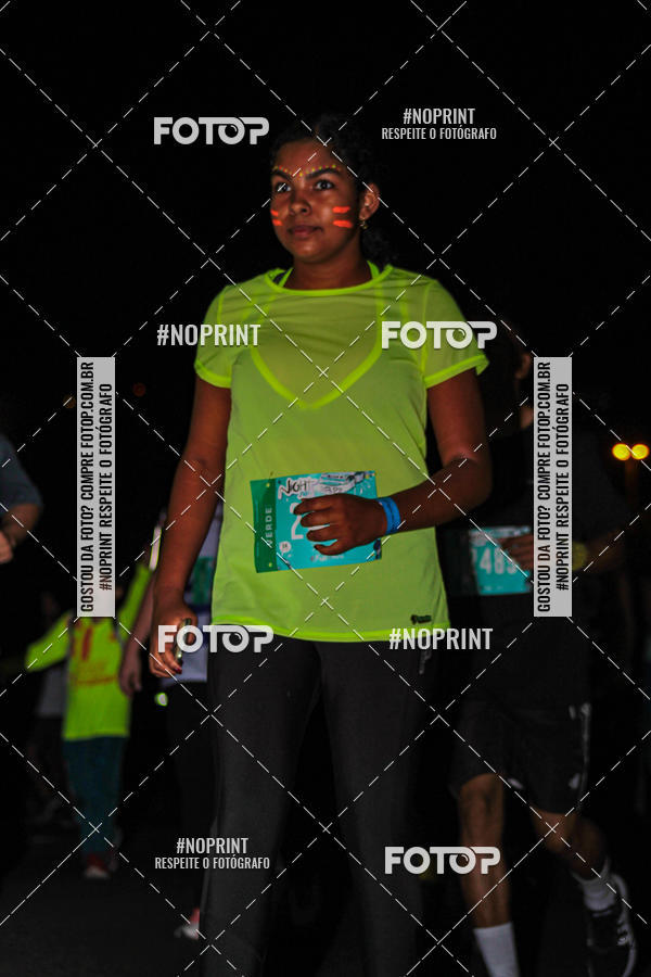 Buy your photos of the eventNight Run 2019 - Pop - Rio de Janeiro on Fotop