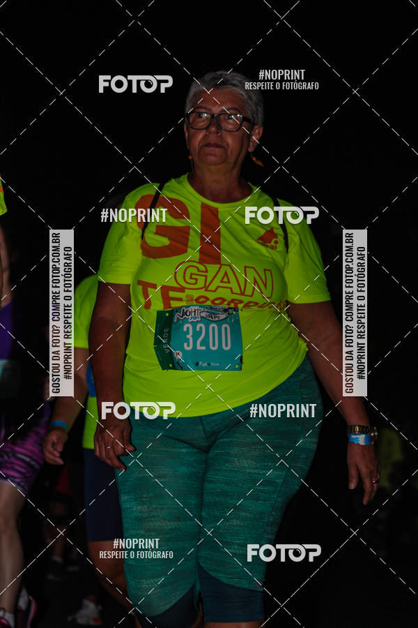 Buy your photos of the eventNight Run 2019 - Pop - Rio de Janeiro on Fotop