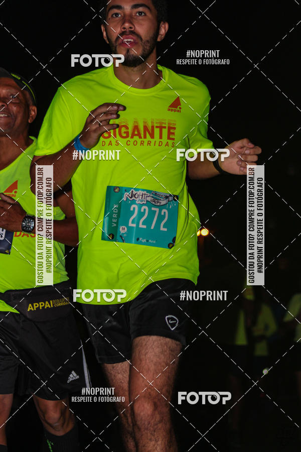 Buy your photos of the eventNight Run 2019 - Pop - Rio de Janeiro on Fotop