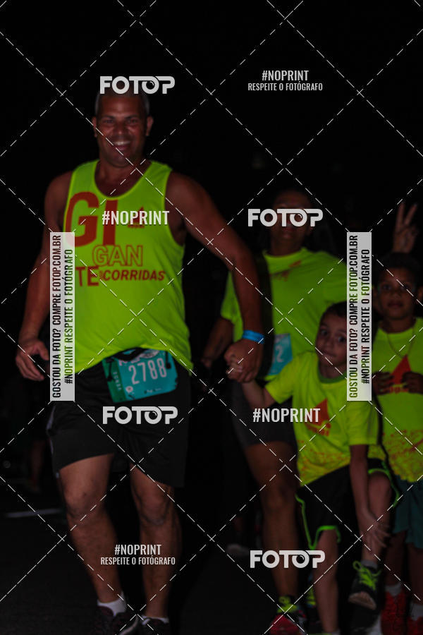 Buy your photos of the eventNight Run 2019 - Pop - Rio de Janeiro on Fotop