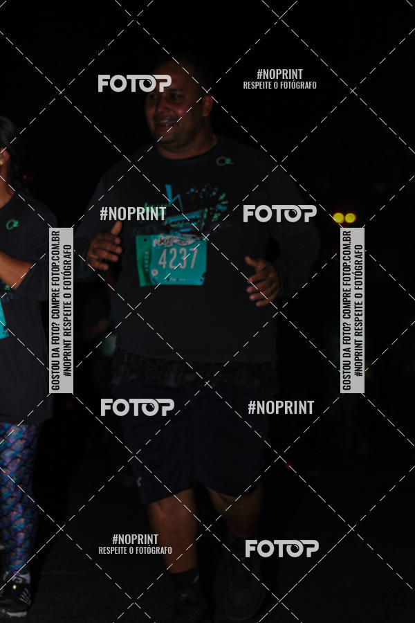 Buy your photos of the eventNight Run 2019 - Pop - Rio de Janeiro on Fotop