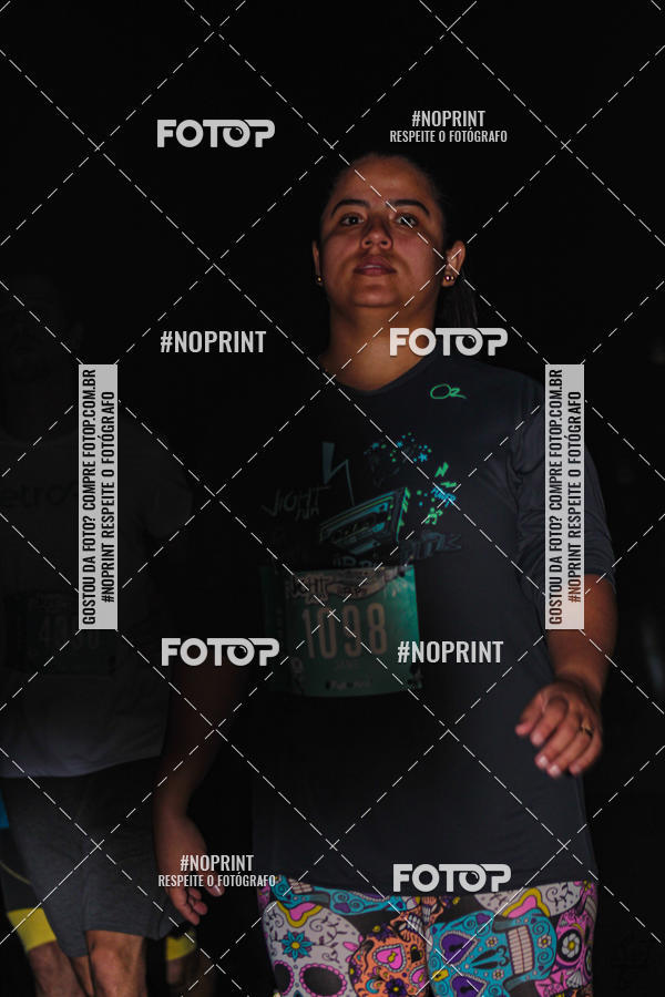 Buy your photos of the eventNight Run 2019 - Pop - Rio de Janeiro on Fotop