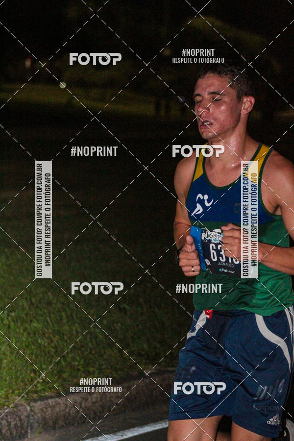 Buy your photos of the eventNight Run 2019 - Pop - Rio de Janeiro on Fotop