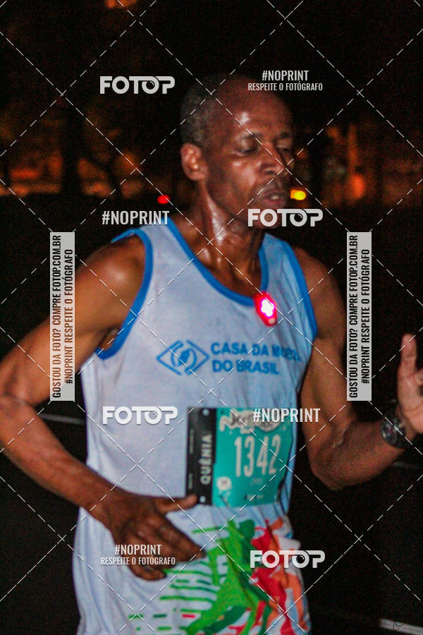 Buy your photos of the eventNight Run 2019 - Pop - Rio de Janeiro on Fotop