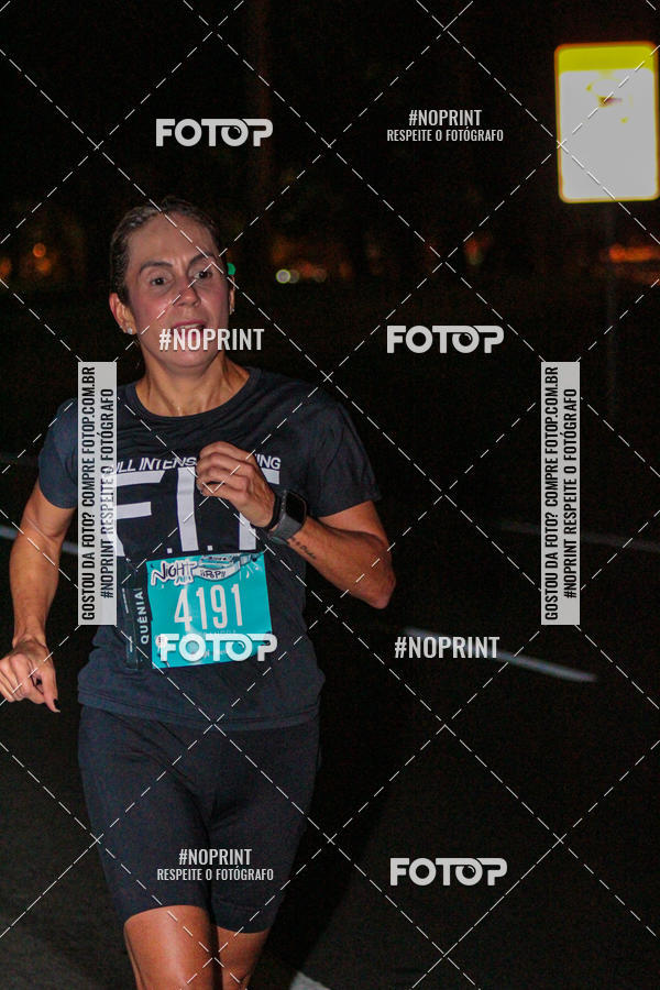 Buy your photos of the eventNight Run 2019 - Pop - Rio de Janeiro on Fotop