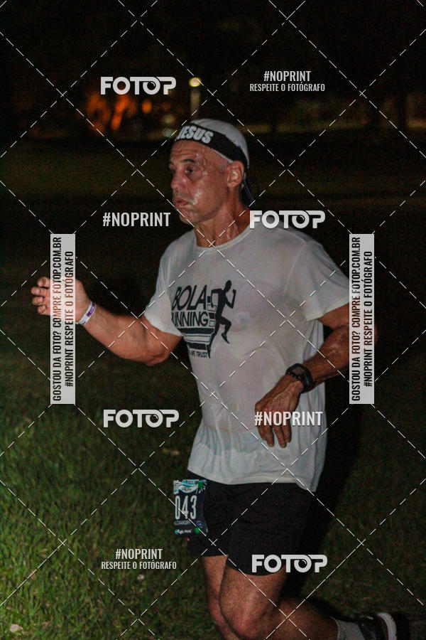 Buy your photos of the eventNight Run 2019 - Pop - Rio de Janeiro on Fotop