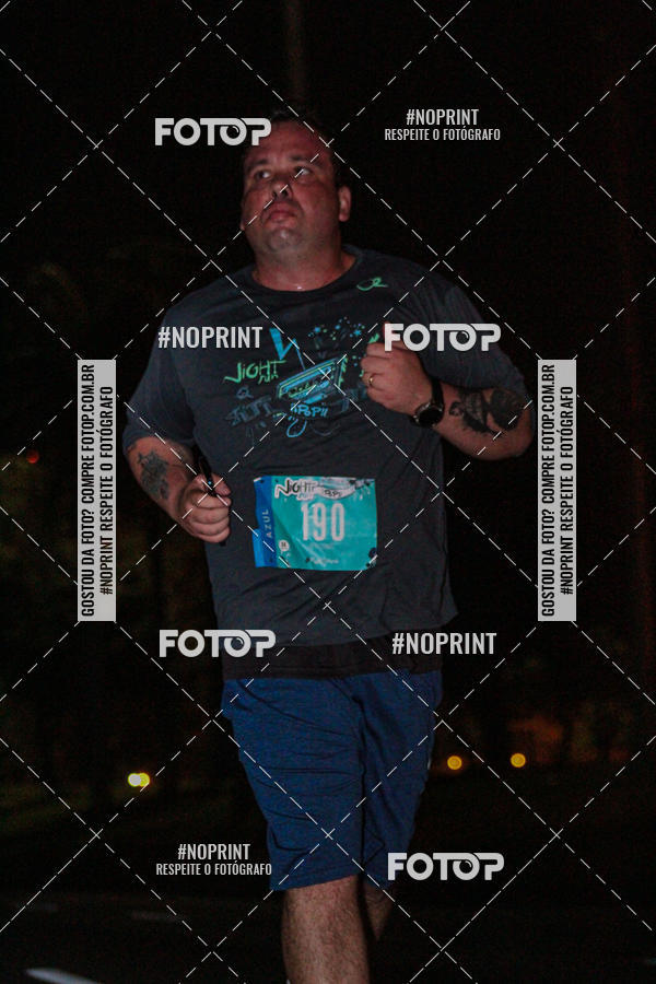 Buy your photos of the eventNight Run 2019 - Pop - Rio de Janeiro on Fotop