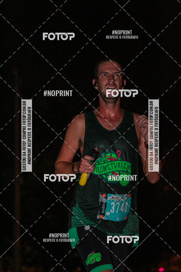 Buy your photos of the eventNight Run 2019 - Pop - Rio de Janeiro on Fotop