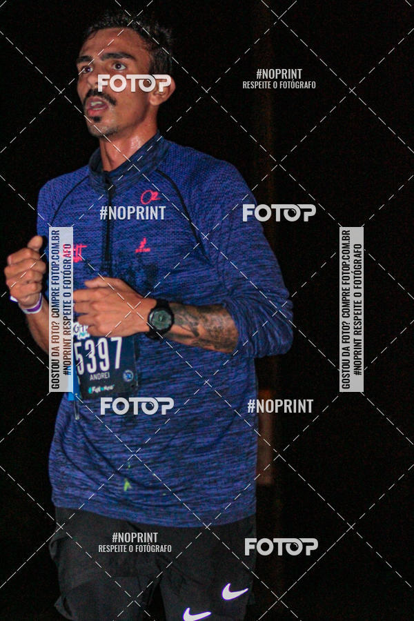 Buy your photos of the eventNight Run 2019 - Pop - Rio de Janeiro on Fotop