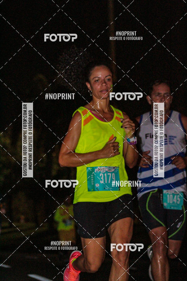 Buy your photos of the eventNight Run 2019 - Pop - Rio de Janeiro on Fotop