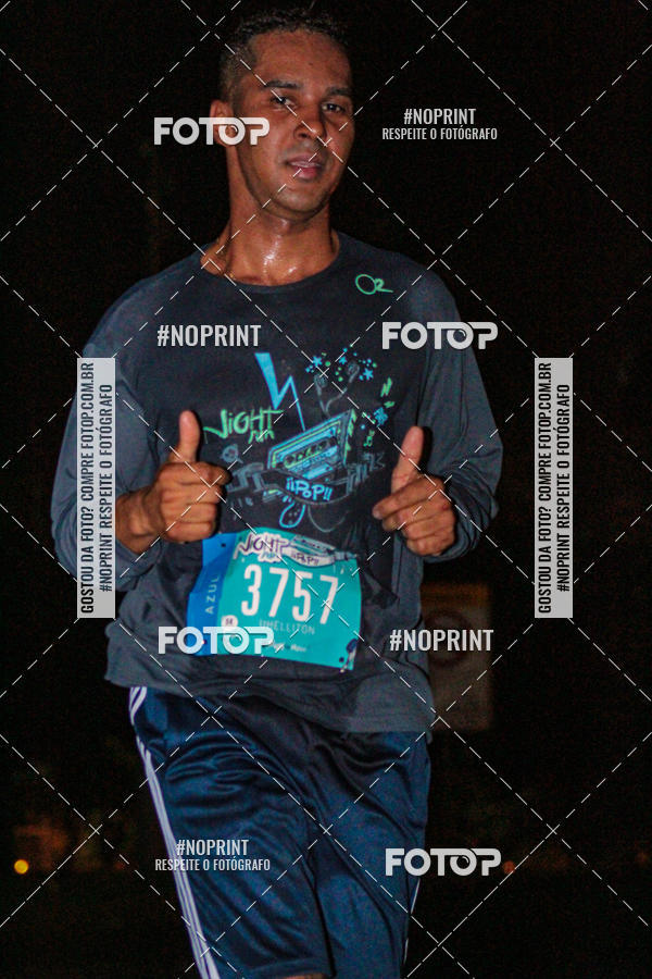 Buy your photos of the eventNight Run 2019 - Pop - Rio de Janeiro on Fotop