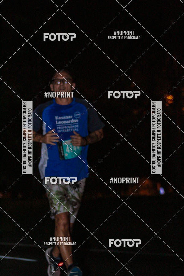 Buy your photos of the eventNight Run 2019 - Pop - Rio de Janeiro on Fotop