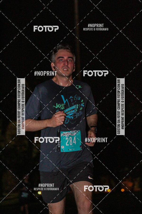 Buy your photos of the eventNight Run 2019 - Pop - Rio de Janeiro on Fotop