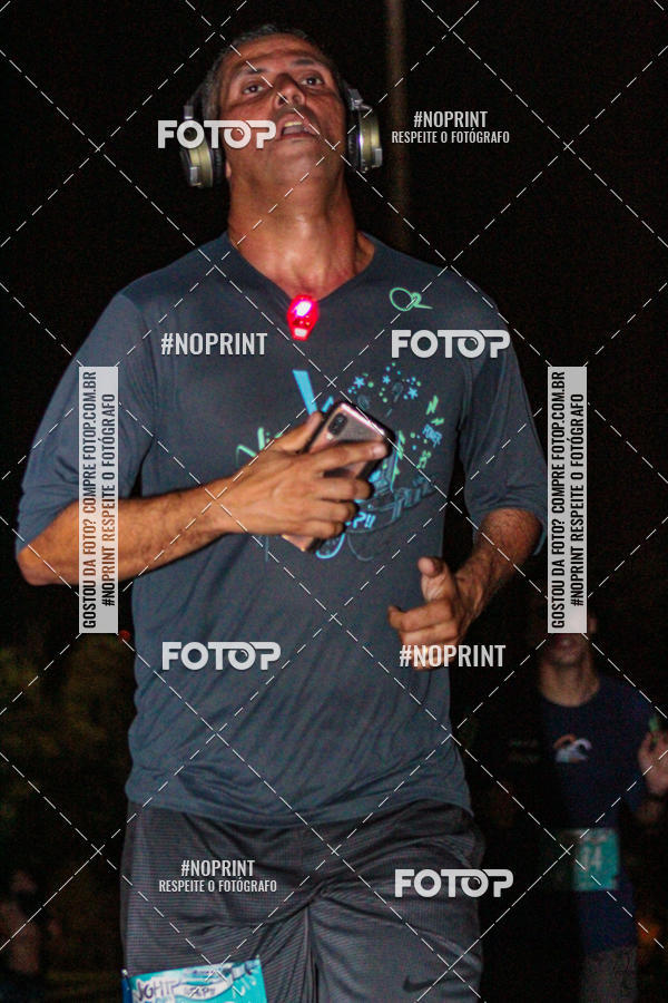 Buy your photos of the eventNight Run 2019 - Pop - Rio de Janeiro on Fotop
