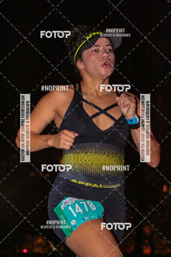 Buy your photos of the eventNight Run 2019 - Pop - Rio de Janeiro on Fotop