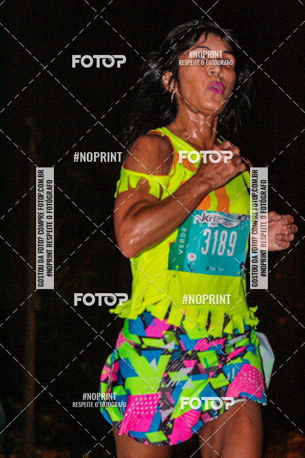 Buy your photos of the eventNight Run 2019 - Pop - Rio de Janeiro on Fotop