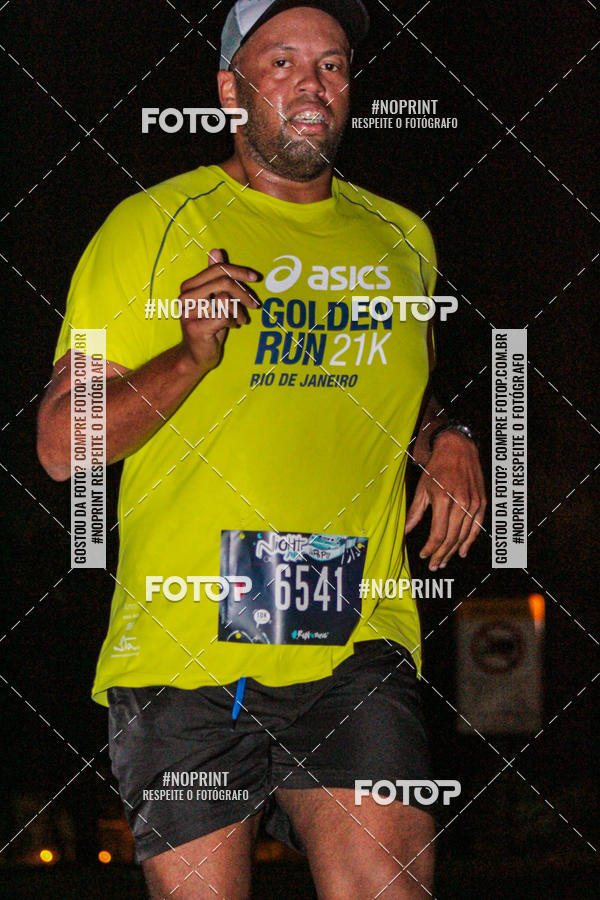Buy your photos of the eventNight Run 2019 - Pop - Rio de Janeiro on Fotop