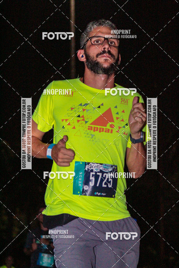 Buy your photos of the eventNight Run 2019 - Pop - Rio de Janeiro on Fotop