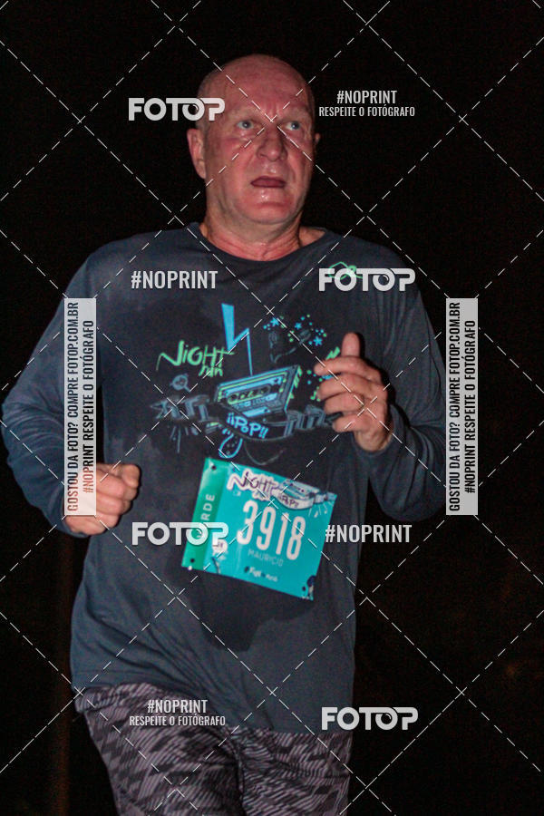 Buy your photos of the eventNight Run 2019 - Pop - Rio de Janeiro on Fotop