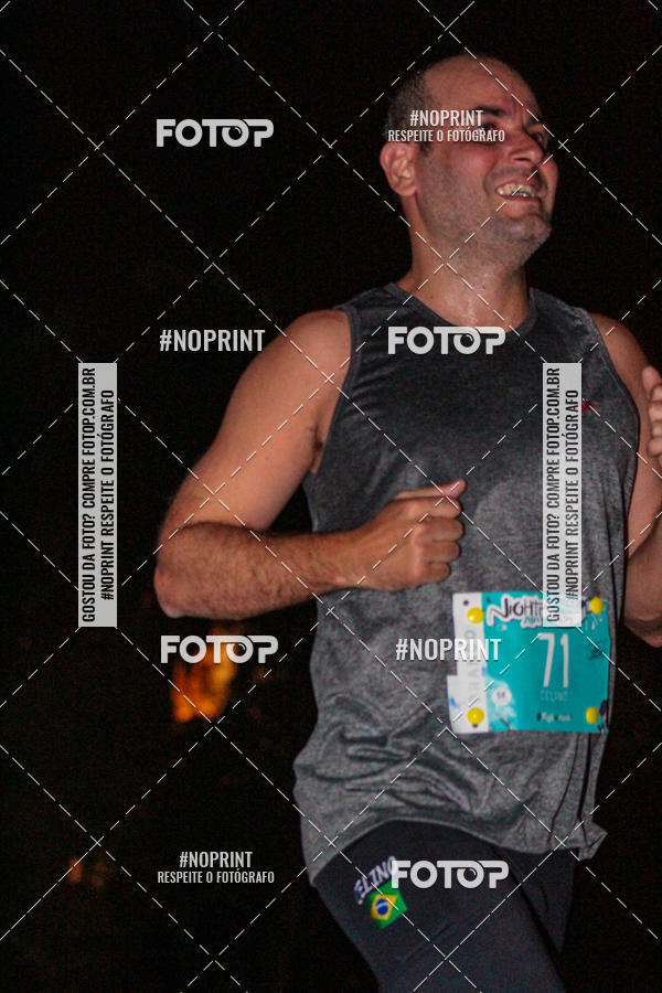 Buy your photos of the eventNight Run 2019 - Pop - Rio de Janeiro on Fotop