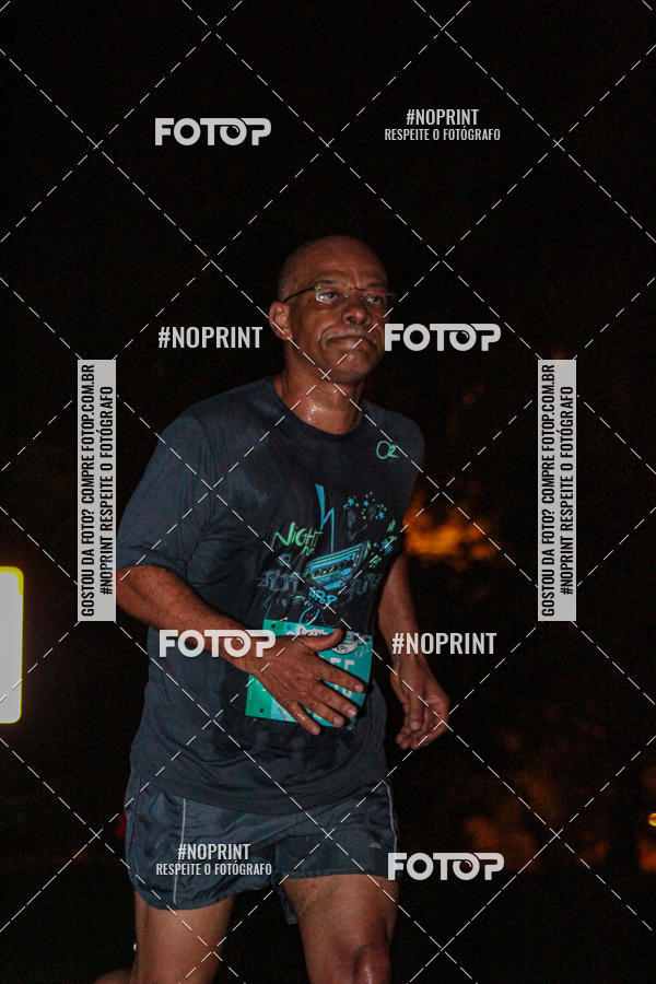 Buy your photos of the eventNight Run 2019 - Pop - Rio de Janeiro on Fotop