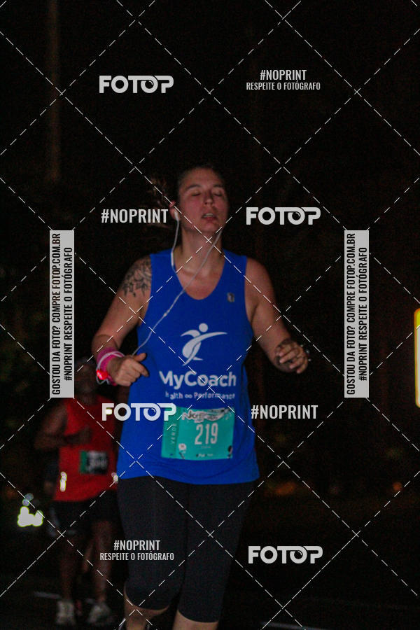 Buy your photos of the eventNight Run 2019 - Pop - Rio de Janeiro on Fotop