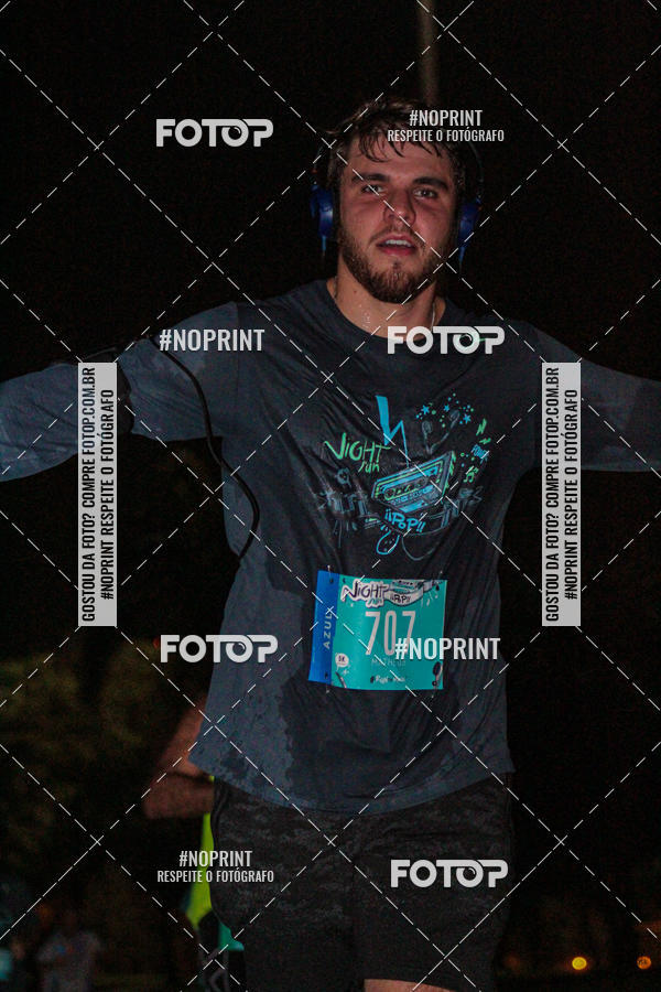 Buy your photos of the eventNight Run 2019 - Pop - Rio de Janeiro on Fotop