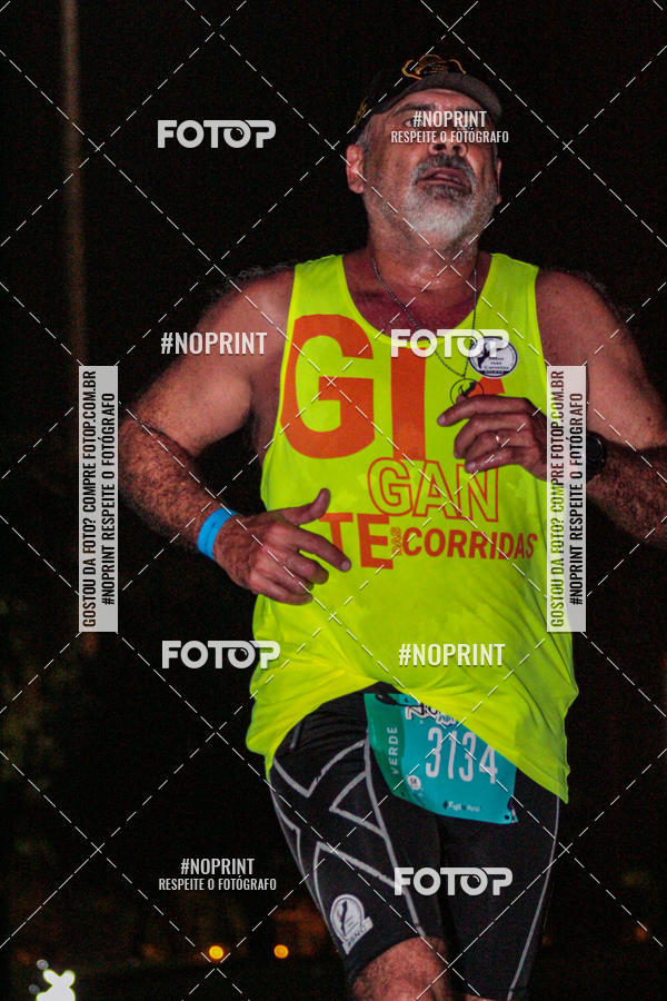 Buy your photos of the eventNight Run 2019 - Pop - Rio de Janeiro on Fotop